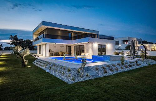 Villa MaEm in Central Istria for families with Sauna, Whirlpool & Sea View - Foto 7