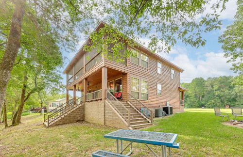 Riverfront Cabin on 2 Acres in Glenwood! - Foto 35