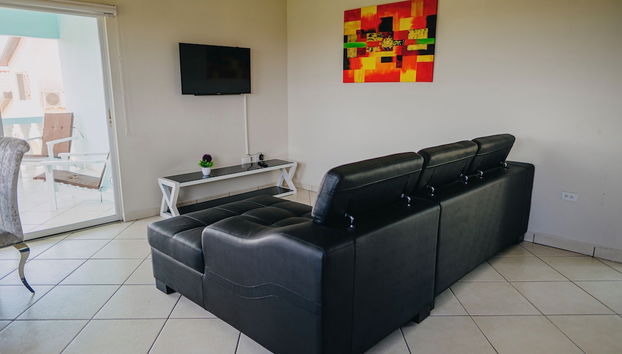 Impressive 1-bedroom Apartment 3 km From Eagle Beach - Foto 5, Sala de estar