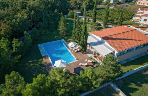 Villa Breg - Photo 1