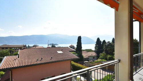 Apartment in a Prime Location on Lake Maggiore - Foto 2