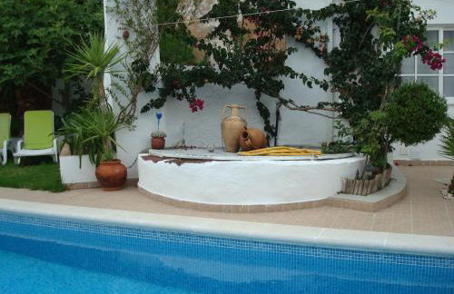 Casa Claudia - Pool and Wifi - Photo 17