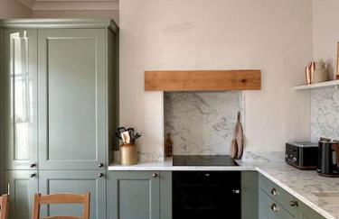 Charming Townhouse Retreat - Foto 11