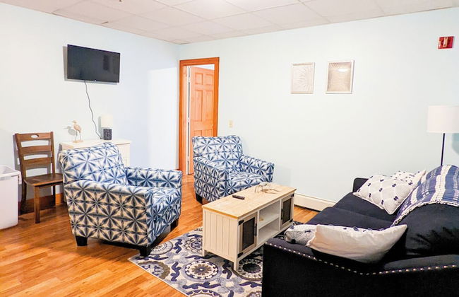 Downtown Apartments in Bar Harbor - Photo 19