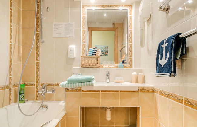 41 Orekhovo 3 Bedroom Apartment near Tsaritsyno Park - Photo 20