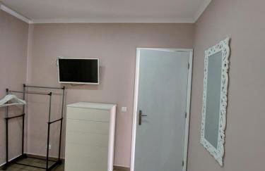 Pineapple Studio - Photo 34