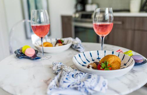 Elegant 3BR w Pool Near Downtown WPB - Foto 25