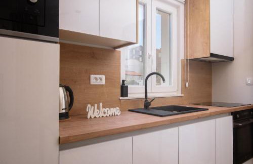 Villa Barbara & Zoran with heated swimming pool - Photo 52