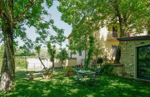 Awesome Apartment In Il Ferrone - Foto 1