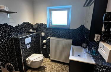 Ferienwohnung Schlossblick - 4 Sterne Sauna Pool Whirlpool exklusiv - Foto 23