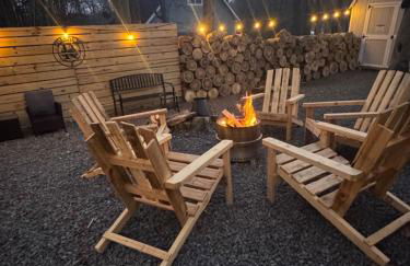 Casa Rosado @ Pocono II by Lake Hot Tub Camelback - Foto 28