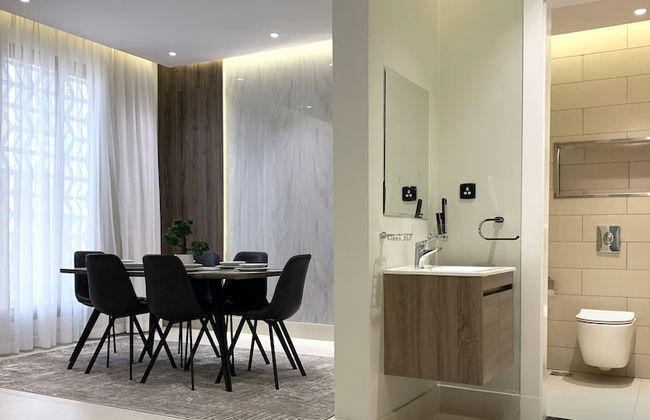 Tawun A1-5 Royal touch Balcony GX60 - Photo 9