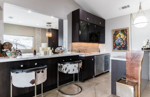 Luxe Dallas Estate Nearly Half Acre Skyline Views - Foto 15