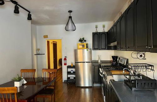 Ironbound 4 bdrm Industrial Suite! FREE parking - Photo 35