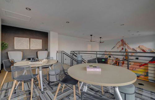 Bright 2BR SLC Apt Hot Tub Parking - Foto 45