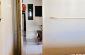 Maravilhosa casa com piscina - Foto 14