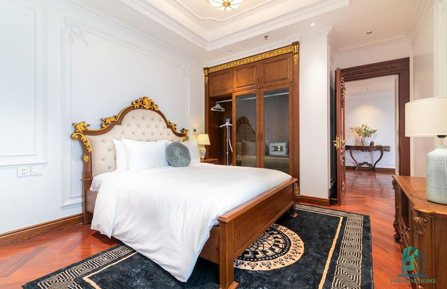 Luxe Paradise Suites Hotel - Photo 3