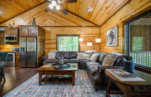 Just the Two of Us RIVER FRONT Luxury Cabin - Foto 64