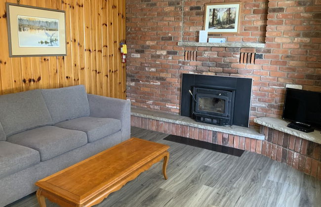 Tally-Ho Inn - Foto 75