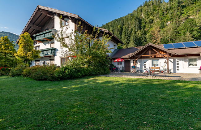 Alpenrose 2 - Photo 1