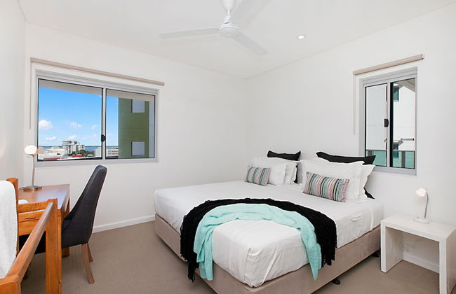 Beachlife Holiday Apartments - Photo 3