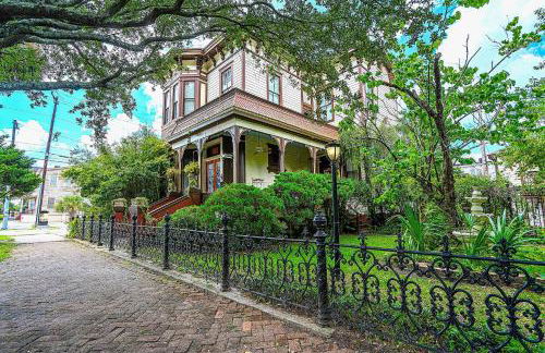 Historic Victorian Main House in Savannah - Foto 55