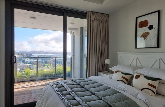 Luxe Apt w Harbour-Sunset Views -Parking - Foto 17