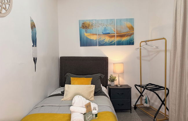 Modern Private Share Bedroom Bus stop to NYC - Foto 15