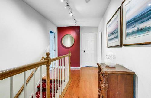 Menasha Home with Patio - Walking Distance to Lake! - Foto 20