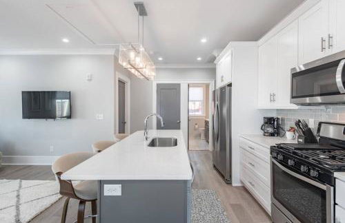 The Santee Suite at 122 Spring - Foto 17