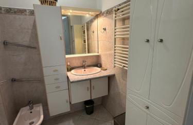 Beau T2 proche Negresco - Foto 13