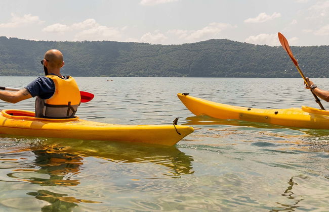 Lake Albano Kayak Tour - Photo 1