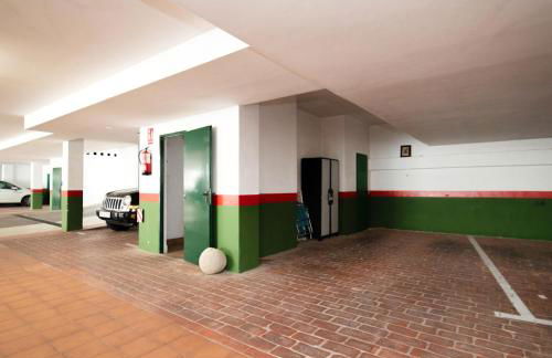 SOLETE - Apartamento con vistas, acceso directo al mar, piscina y parking by Redi - Photo 11