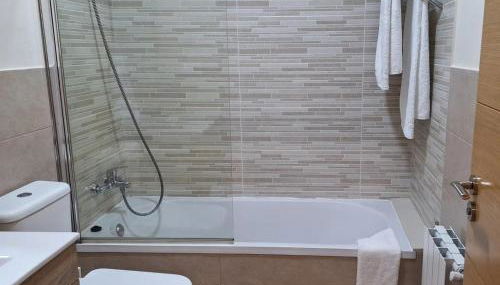 APARTAMENTOS COSTA XUÑO - Foto 5