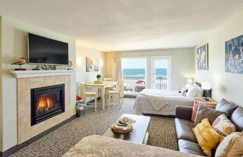 Amazing Ocean View Suite - Sleeps Six - Pool Access & Hot Tub - Foto 1