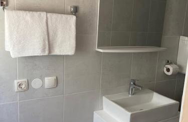 Apartments Sea Heaven - Photo 29