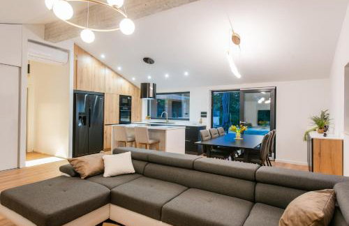 Villa Florinda with Pool and Prime Location near Split - Photo 45