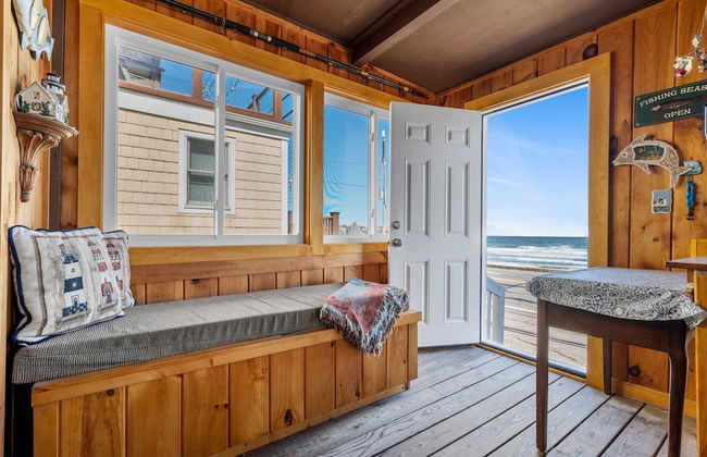 Beachfront Pet Friendly Sleeps 15 Bbq! - Photo 31