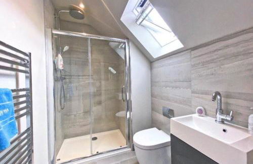 Foreman Manor Near London & Guildford 3 Bed 3 Bath - Foto 11