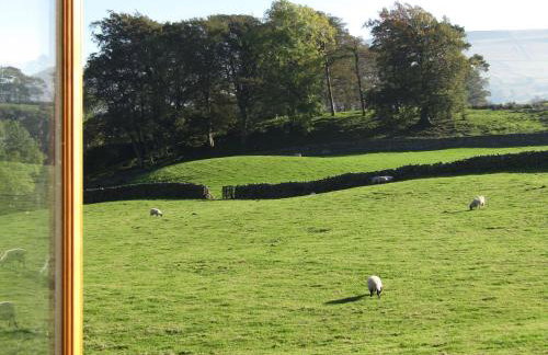 Hollyhock Cottage - Photo 22