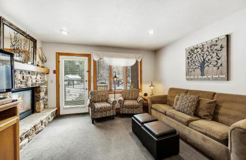 Evergreen Hill Condominiums - Foto 39