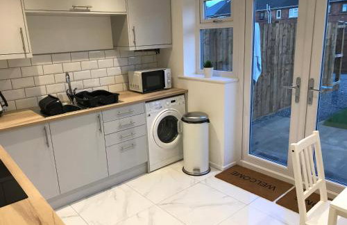 Property Hunter 25 - Photo 10