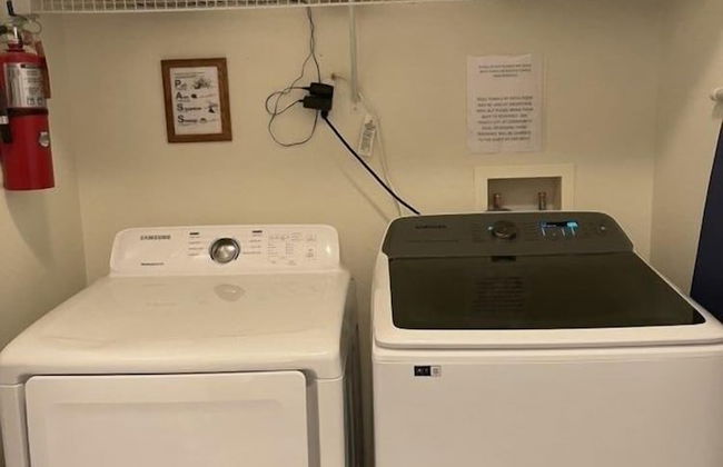 Luxury Villa With Large Private South Facing Pool 4 Bedroom Townhouse by RedAwning - Photo 11