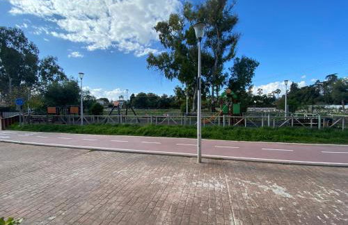 New - MiJa basement Loft Apartment steps from Beach - perfect for Sun and Sport Seekers - Foto 25