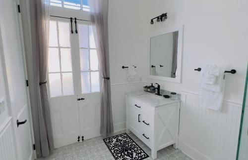 The Luxurious French Quarter Home - Foto 28