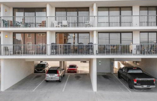 Paradise Towers #104 - Photo 32