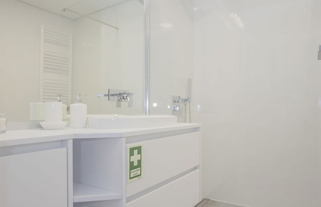 Liiiving - Luxury River View Apartment III - Photo 42