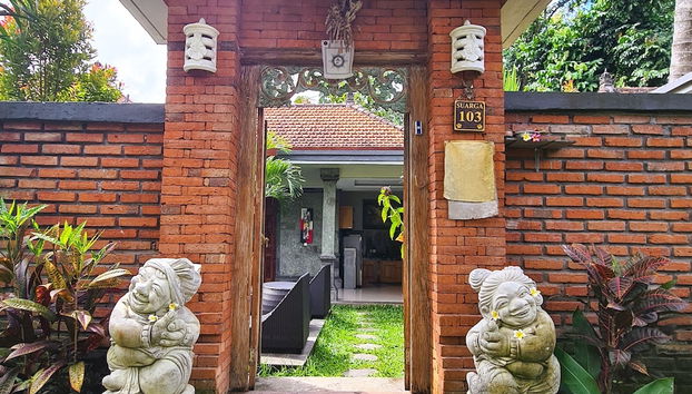 Entrada (vista interior)