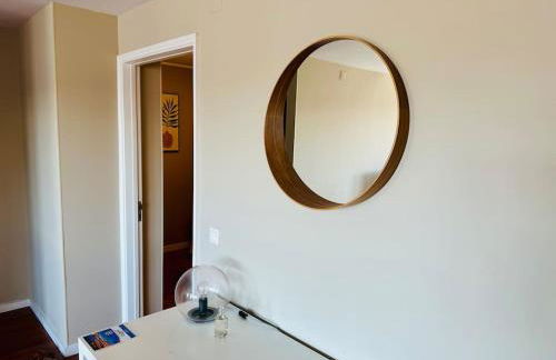 Renovado com AC, 2 WC completos, terraço e garagem - Foto 30