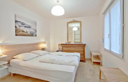 Cozy Home In Quettehou With Wifi - Foto 9